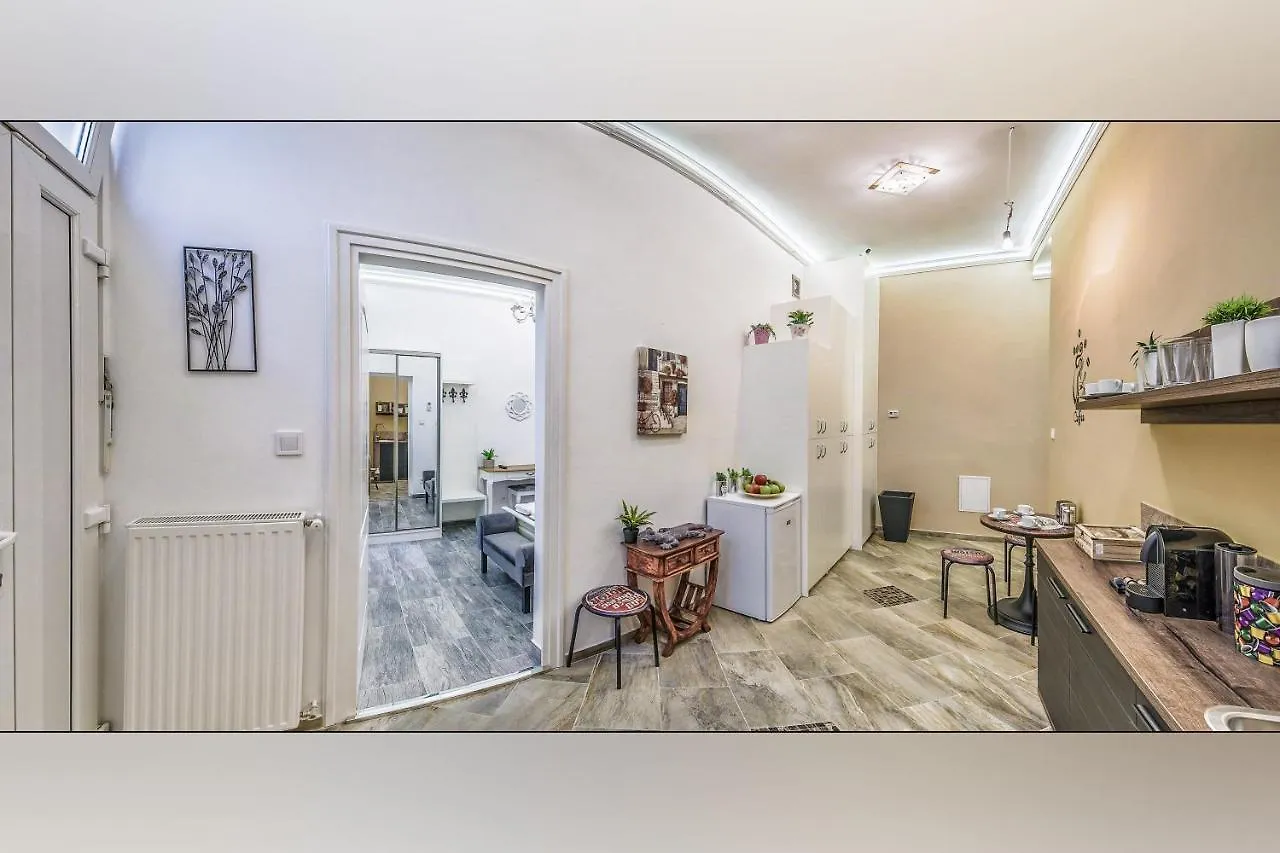 Platanus Guesthouse Budapest Ungarn