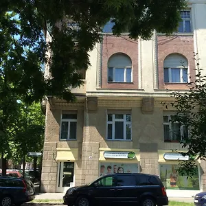 Stefánia Stúdió , Szeged Magyarország